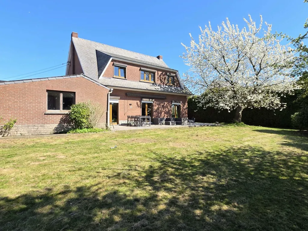 b0a17f50-e85c-42c9-bfbb-1a9ad33f3669 (1).webp